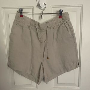 Ellen tracy 100% linen khaki shorts
